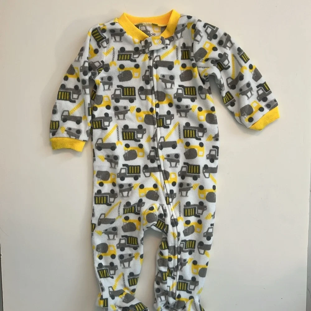 LOT! GUC! 7 Pairs of 6-9M Boys Pajamas PJs